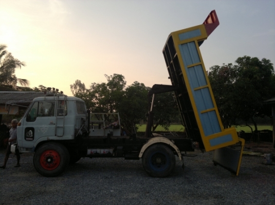 รถ ISUZU JCM ดั้มดิน รถ ISUZU JCM ดั้มดิน