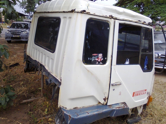 ขายหัวเก๋ง FUSO FN527 Turbo สวยอุปกรณ์ภายในครบ ขายหัวเก๋ง FUSO FN527 Turbo สวยอุปกรณ์ภายในครบ