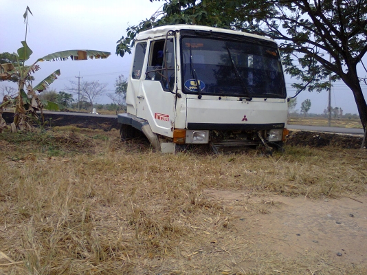 ขายหัวเก๋ง FUSO FN527 Turbo สวยอุปกรณ์ภายในครบ