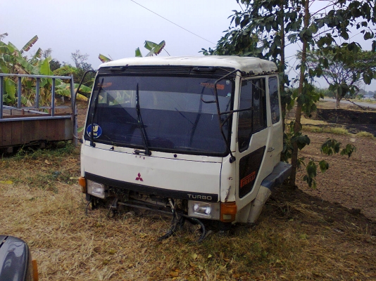 ขายหัวเก๋ง FUSO FN527 Turbo สวยอุปกรณ์ภายในครบ ขายหัวเก๋ง FUSO FN527 Turbo สวยอุปกรณ์ภายในครบ