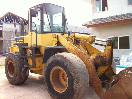 ขายรถตักล้อยาง KOMATSU WA250-3 เครื่อง KOMATSU รถเก่านอก ไม่เคยใช้งานในไทย