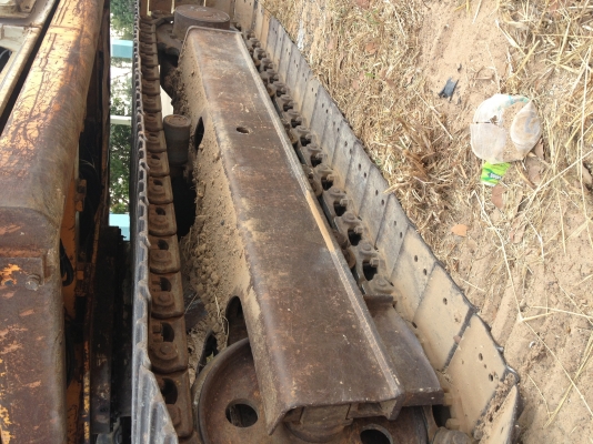 ขายด่วน KATO HD-250 เก่านอกแท้ยังไม่เคยใช้งานในไทย เครื่องปั้มโซ่ช่วงล่างเต็มไฟฟ้ามี หน้าจอขึ้น คอลโทรลนํ้ามัน มีลายหัวแย็ก สภาพพร้อมใช้มาก เอกสารใบอินวอยซ์