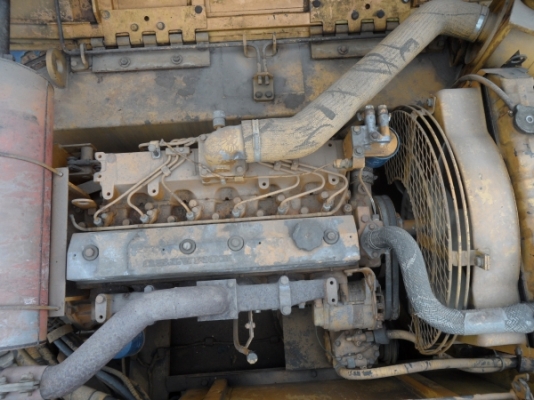 PC100L-3-12020รถขุดKOMATSUตอนนี้รถจอดที่(CSนวนคร)ครับ