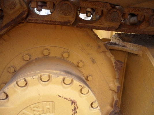 PC100L-3-12020รถขุดKOMATSUตอนนี้รถจอดที่(CSนวนคร)ครับ