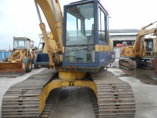 PC100L-3-12020รถขุดKOMATSUตอนนี้รถจอดที่(CSนวนคร)ครับ
