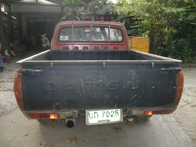 ขายกระบะช้างเหยียบ Datsun 620 ราคา 45,000.- โทร. 084-915-4040