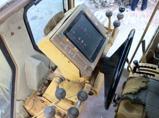 ขายรถเกรด Caterpillar 140G S/N 72V148xx นำเข้าจากสหรัฐอเมริกา ไม่เคยใช้งานในไทย สภาพสวย ราคาพิเศษสุด