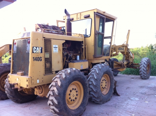 ขายรถเกรด Caterpillar 140G S/N 72V148xx นำเข้าจากสหรัฐอเมริกา ไม่เคยใช้งานในไทย สภาพสวย ราคาพิเศษสุด