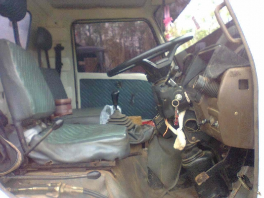 HINO KM310 เครื่อง 145 HP 6BB1 หกล้อดั๊มพ์ กระบะดั๊มพ์ 6 ตันยาว 3.60 เมตร เครื่องแน่นดีไม่เยิ้มลงเล่มครบถูกต้อง หัวเก๋งสภาพดีไม่มีผุภายในคอนโซลสวย พวงมาลัยเพาเวอร์ ช่วงล่างคัชซีสวยไม่มีดาม ยาง 8.25 ขอบ 16 สภาพดีพร้อมใช้งาน เอกสารทะเบียนภาษีครบถูกต้องพร้อม HINO KM310 เครื่อง 145 HP 6BB1 หกล้อดั๊มพ์ กระบะดั๊มพ์ 6 ตันยาว 3.60 เมตร เครื่องแน่นดีไม่เยิ้มลงเล่มครบถูกต้อง หัวเก๋งสภาพดีไม่มีผุภายในคอนโซลสวย พวงมาลัยเพาเวอร์ ช่วงล่างคัชซีสวยไม่มีดาม ยาง 8.25 ขอบ 16 สภาพดีพร้อมใช้งาน เอกสารทะเบียนภาษีครบถูกต้องพร้อม