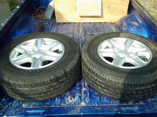 ล้อnew ford  range ขอบ17 พร้อมยาง