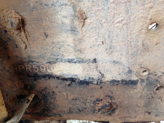 ISUZU NPR เครื่อง 165 HP 6BD1 หกล้อดั๊มพ์ กระบะดั๊มพ์เหล็ก 4 ตันยาว 3.50 เมตร เครื่องดี ภายในเก๋งคอนโซลครบ พวงมาลัยเพาเวอร์ ช่วงล่างคัชซีมาก เฟืองท้ายใหญ่ F หน้า F หลังครบ ยาง 8.25 ขอบ 16" สภาพดีพร้อมบรรทุกพร้อมใช้งาน เอกสารทะเบียนครบพร้อมโอนครับ