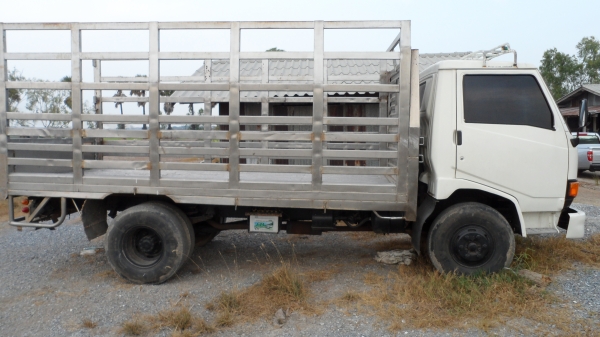 ขาย รถหกล้อ HINO FC