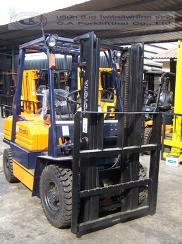 ขายรถ โฟล์คลิฟท์ TOYOTA รุ่น 5-FD25