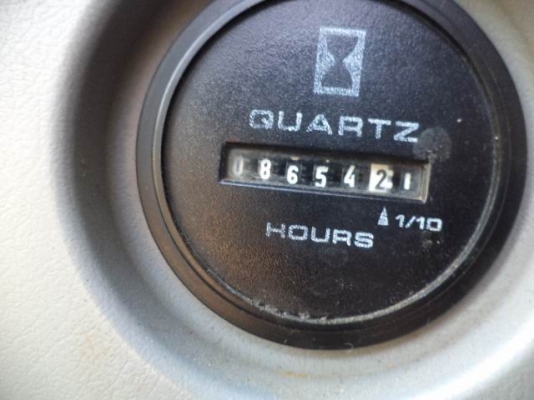 ขาย Kobelco SK210-6E  ราคาพิเศษ เก่านอก ทำงานแค่ 8,654 รหัส YN09-35252