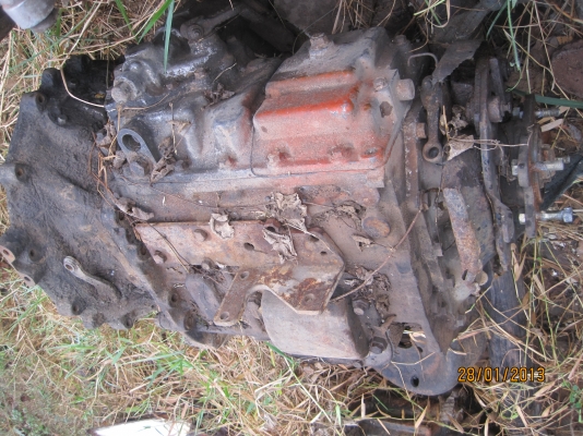 ขายเกียร์ ISUZU 195 และ MITSUBISHI พร้อมใช้งานครับ