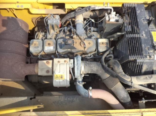 Komatsu PC200-7 เ่ก่านอกสภาพ น้อง ๆ พอลล่า (สวยมากจ้ะ)