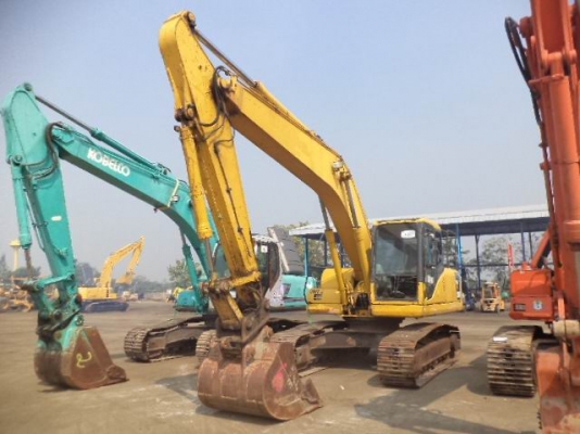 Komatsu PC200-7 เ่ก่านอกสภาพ น้อง ๆ พอลล่า (สวยมากจ้ะ)