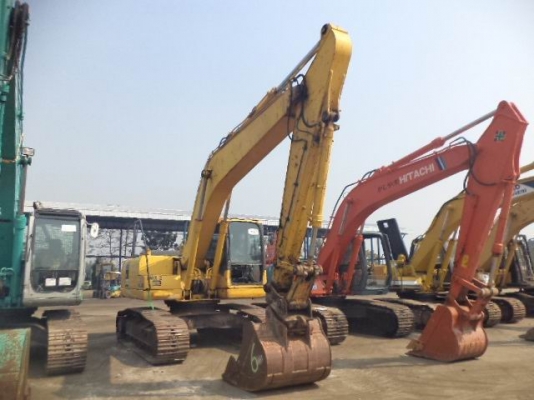 Komatsu PC200-7 เ่ก่านอกสภาพ น้อง ๆ พอลล่า (สวยมากจ้ะ)