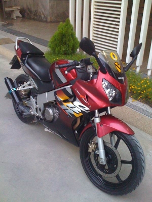 ด่วน CBR 150 R เครื่องดี สตาร์ทมือ