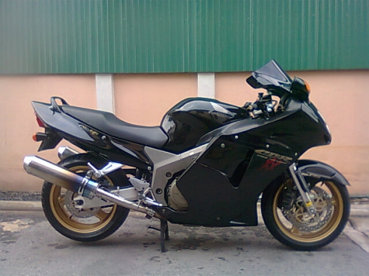 (มาใหม่รูปใหม่)ขาย blackbird cbr1100xx ปี2000(หัวฉีด)สเปคเมกา สรรพสามิตแท้ๆถูกๆ