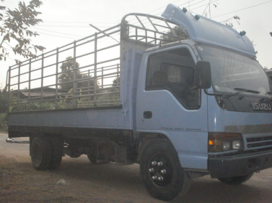 ขาย ISUZU NPR 120 แรงม้า รถห้างแท้ครับ ขาย ISUZU NPR 120 แรงม้า รถห้างแท้ครับ