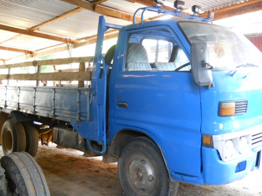 ขาย 6 ล้อ isuzu 98 แรง ขาย 6 ล้อ isuzu 98 แรง