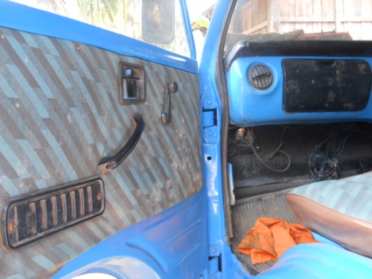 ขาย 6 ล้อ isuzu 98 แรง ขาย 6 ล้อ isuzu 98 แรง