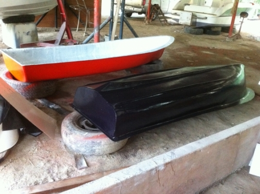 เรือพายหรือเกาะเครื่องขนาด 10 ฟุต