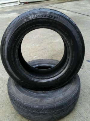 ขายยาง ดันลอป ขอบ13 175/70/13 ยางปี 2010 ยันนุ่ม ละมุล พื้นถนนอยู่ 2เส้น1000 0894445594