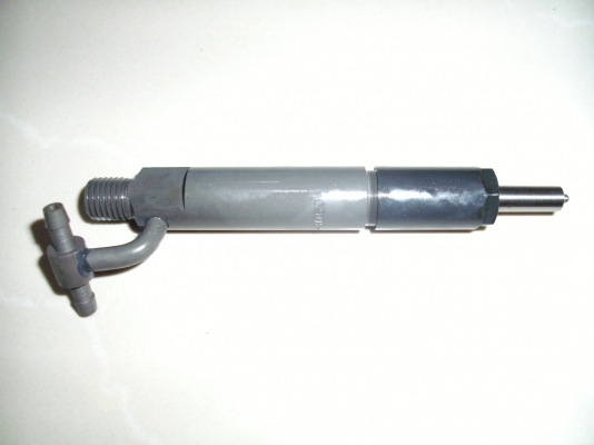 INJECTOR,KOMATSU 6D95 ,PART NO.6207-11-3100