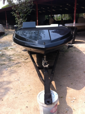 ต้องการขายเรือแบส 14 ฟุต ต้องการขายเรือแบส 14 ฟุต