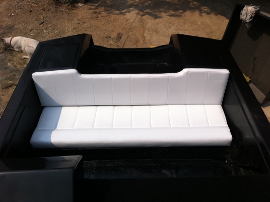 ต้องการขายเรือแบส 14 ฟุต ต้องการขายเรือแบส 14 ฟุต