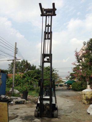 ขายฟอร์คค์ลิฟต์ HYSTER 3-4 ตัน สูง 6 เมตร เครื่อง ISUZU  โทร.084-055-7743