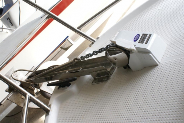 วินซ์สมร ไฟฟ้า ยี่ห้อ South Pacific Australia พร้อมสวิท และ สวิทตัดไฟเมื่อโหลดเกิน