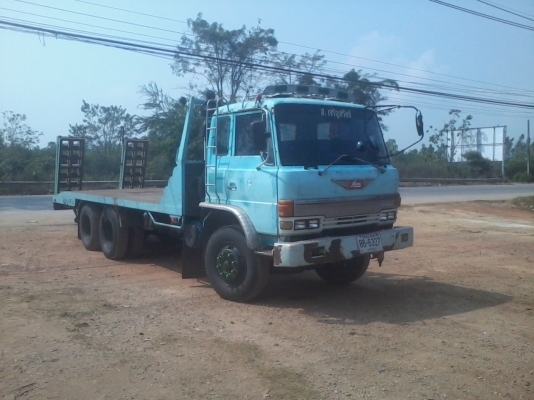 ขายรถบรรทุกรถเกี่ยว2เพลาเครื่องHO7CT เทอร์โบ