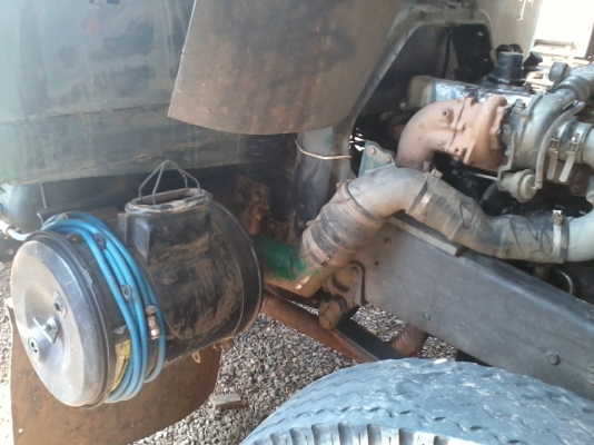 ขายรถบรรทุกรถเกี่ยว2เพลาเครื่องHO7CT เทอร์โบ ขายรถบรรทุกรถเกี่ยว2เพลาเครื่องHO7CT เทอร์โบ