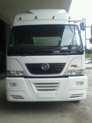 รถใหม่ป้ายแดง