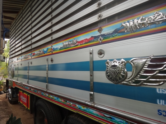 ขายด่วนรถ  10  ล้อเพลาเดียว  ISUSU  DEGA   195  ปี  47  กระบะมิเนียม  พร้อมใช้งาน