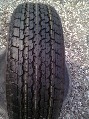 ขายยางอะไหล่พร้อมแม็ก 255/70R15 ยางปี 08  ไว้ทำอะไหล่ 1 เส้น