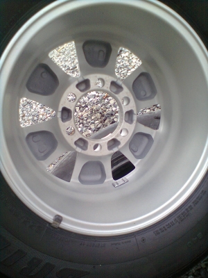 ขายยางอะไหล่พร้อมแม็ก 255/70R15 ยางปี 08  ไว้ทำอะไหล่ 1 เส้น