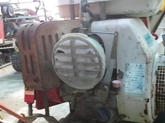 รหัส:12000868รถเกี่ยวข้าวเดินตามใช้เครื่องF25L-2ขนาด2.5PS.ทำงานสะดวกคล่องตัวสภาพสวยติดต่อ086-8150487,080-559-8593