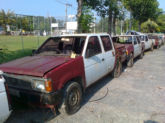 นิสสัน บิ๊กเอ็ม 4 ประตู เครื่องZ16 ขายตามสภาพ นิสสัน บิ๊กเอ็ม 4 ประตู เครื่องZ16 ขายตามสภาพ