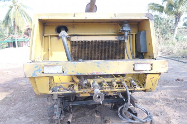 ขายตู้แอร์  พร้อมรถ