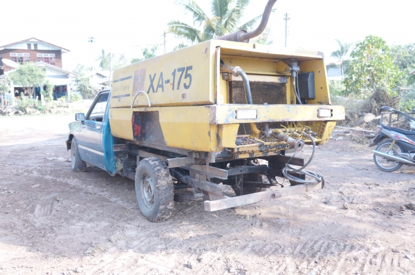 ขายตู้แอร์  พร้อมรถ