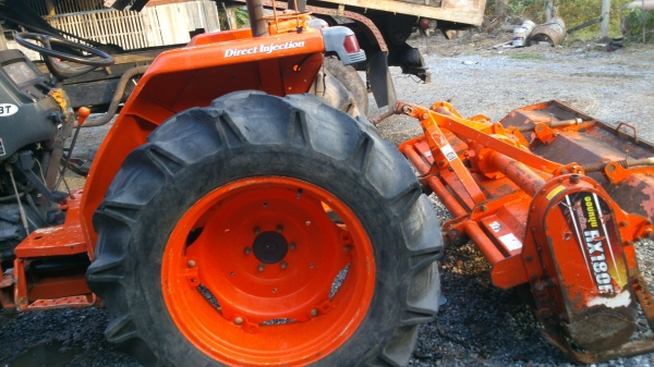 ขาย คูโบต้า 45 di สภาพเดิม สีเดิมไม่เคยลงนานํ้า  ลพบุรีครับ