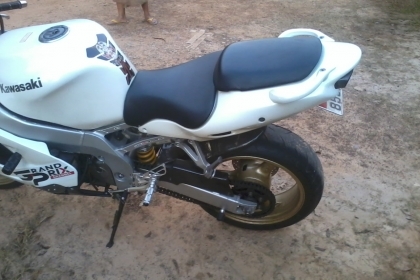 ขายZX 900 ปี 1998-1999 ทะเบียนแท้ โอนได้เลย ราคา ถูกๆ ขายZX 900 ปี 1998-1999 ทะเบียนแท้ โอนได้เลย ราคา ถูกๆ