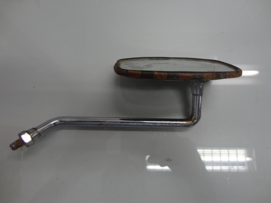 ขายกระจกเก่าเก็บ 1 ข้าง โทร.081-005-8785