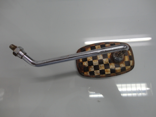 ขายกระจกเก่าเก็บ 1 ข้าง โทร.081-005-8785