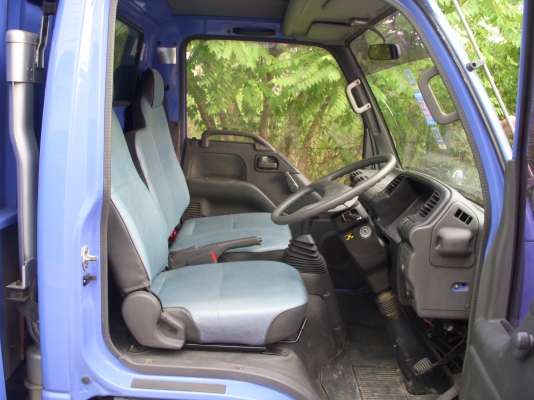 4ล้อ ISUZU NKR ไม่ติดเวลา**รถห้าง** 4ล้อ ISUZU NKR ไม่ติดเวลา**รถห้าง**