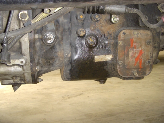 6ล้อHINO FC4J ยาว 5.50 ม.ตู้บรรทุก3ประตู 6ล้อHINO FC4J ยาว 5.50 ม.ตู้บรรทุก3ประตู